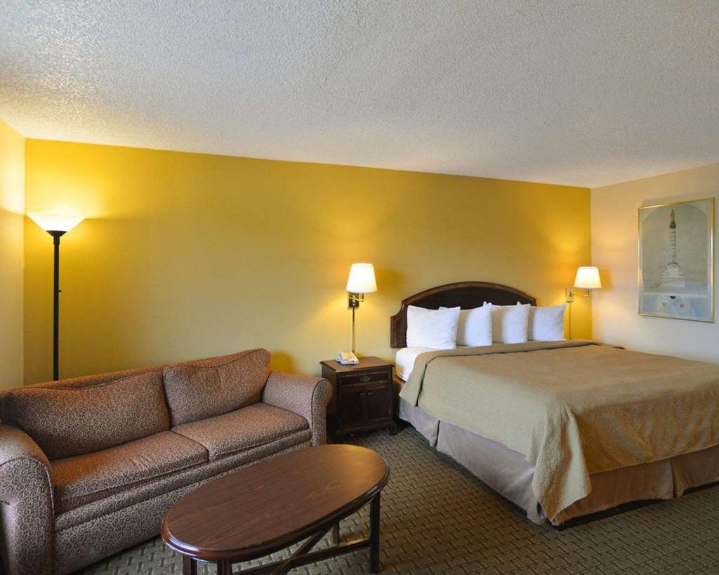 Quality Inn Gainesville Bilik gambar